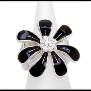 Black Primrose Ring